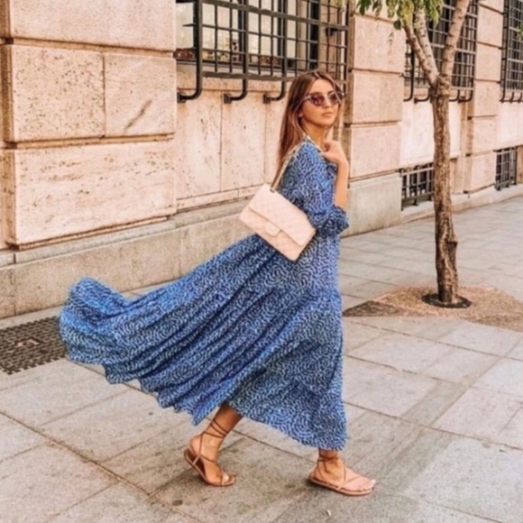 Zara Dresses & Skirts - Zara the angel blue print viscose dress S